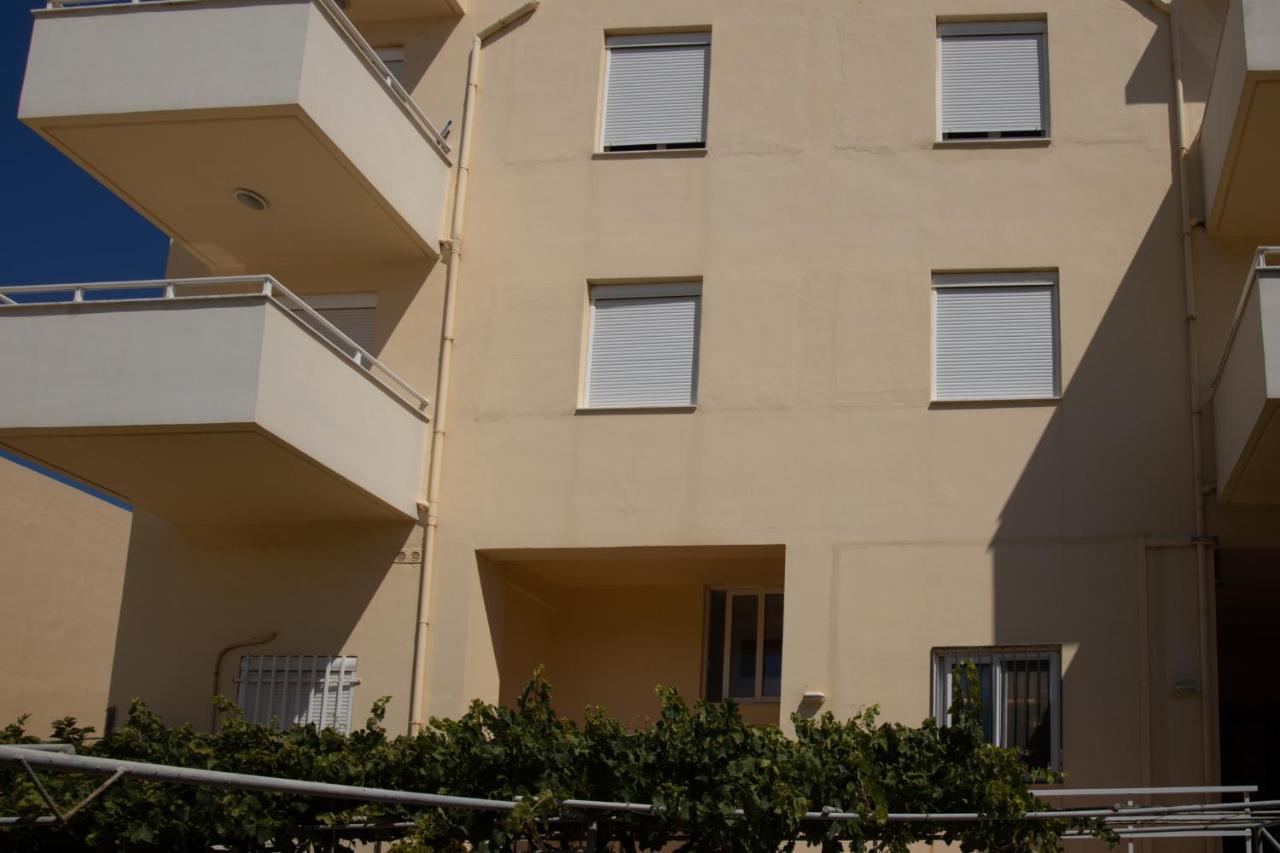 Seperi Deep Blue Apartment Rethymno  Exterior photo